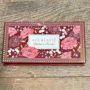 NWT Ace Beaute Blushed in Paradise Palette